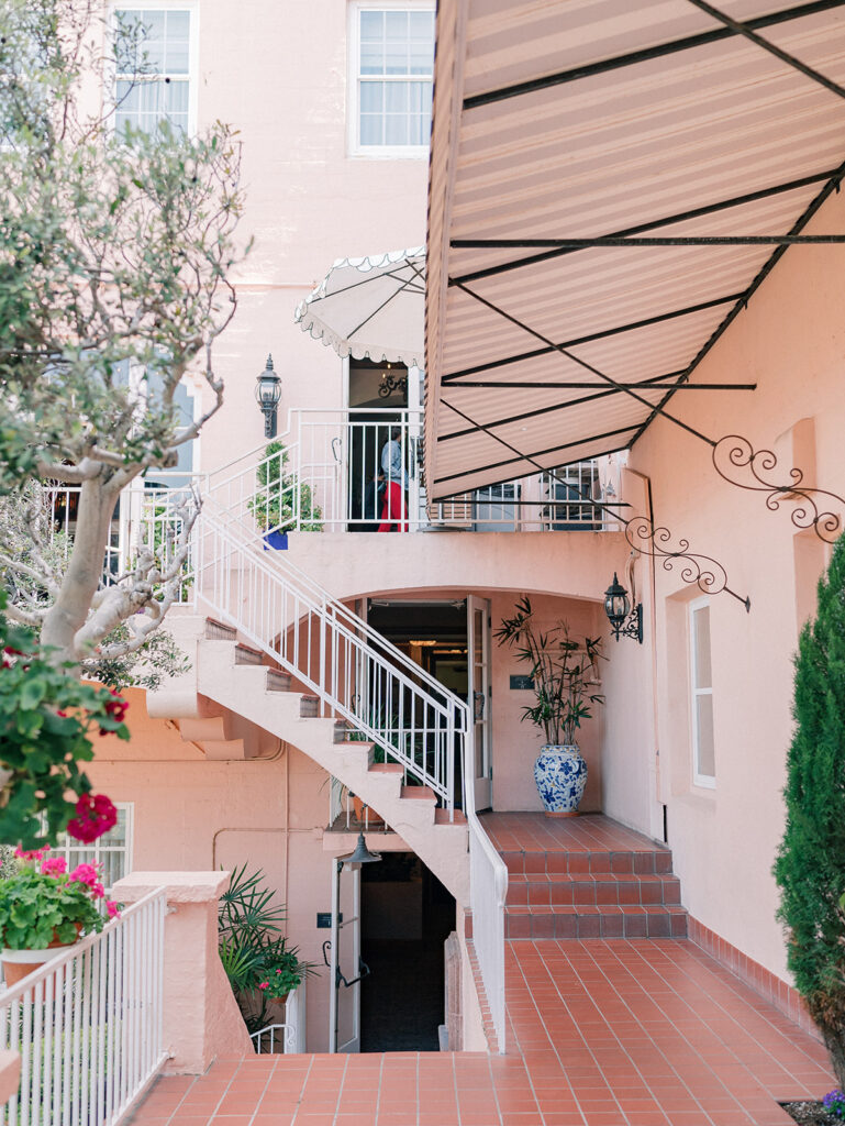 La Valencia Hotel Spanish-style architecture