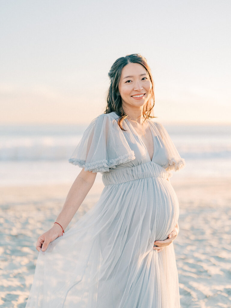 Maternity shoot at Coronado Beach captured by San Diego Photographer